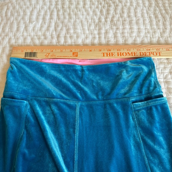 Lilly Pulitzer Luxletic Weekender High Rise Velour Leggings UPF 50+ size large - Picture 4 of 9